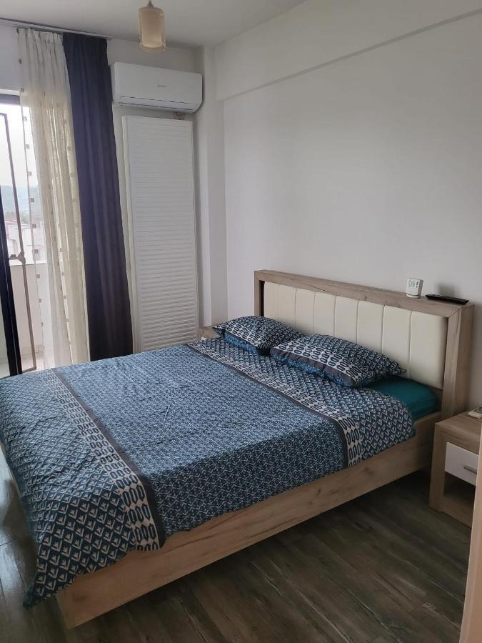 Apartament Dem Radulescu Lejlighed Râmnicu Vâlcea Eksteriør billede